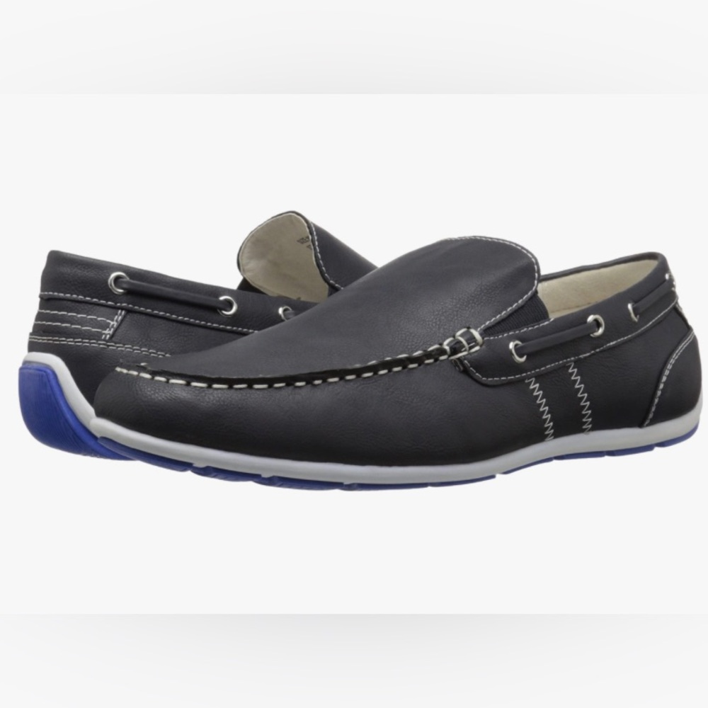 GBX Ludlam Men Navy Loafers